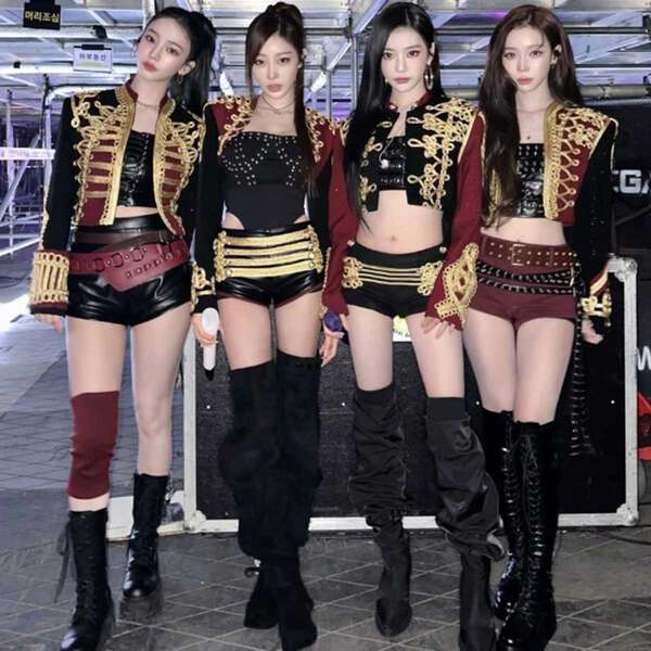 原爆ランプ騒動】aespa・ニンニン 別人級の金髪ショートにイメチェン