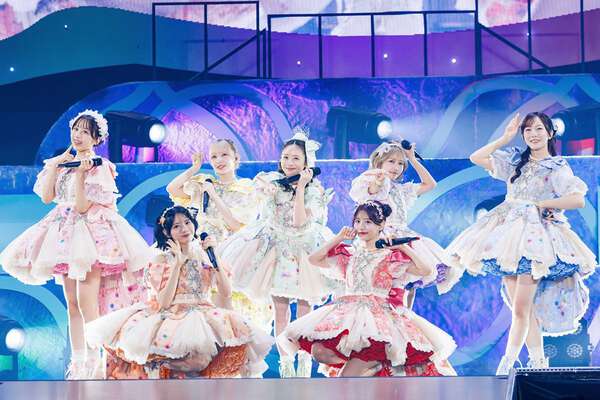 FRUITS ZIPPERがグループ史上最多公演数となるホール